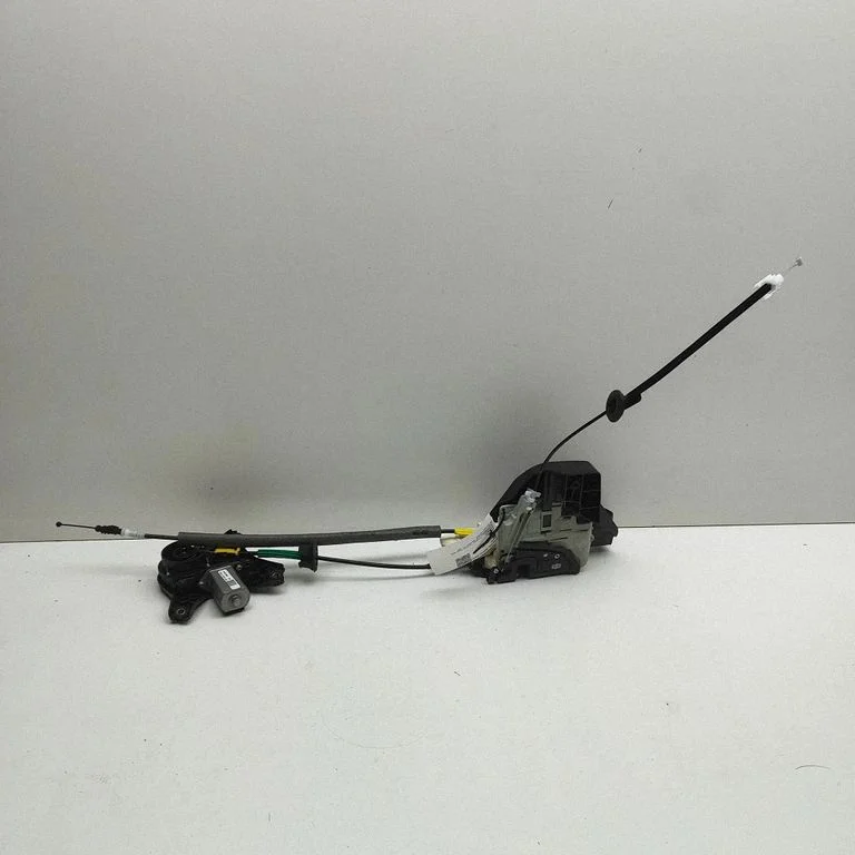 Front door lock 9Y0837004