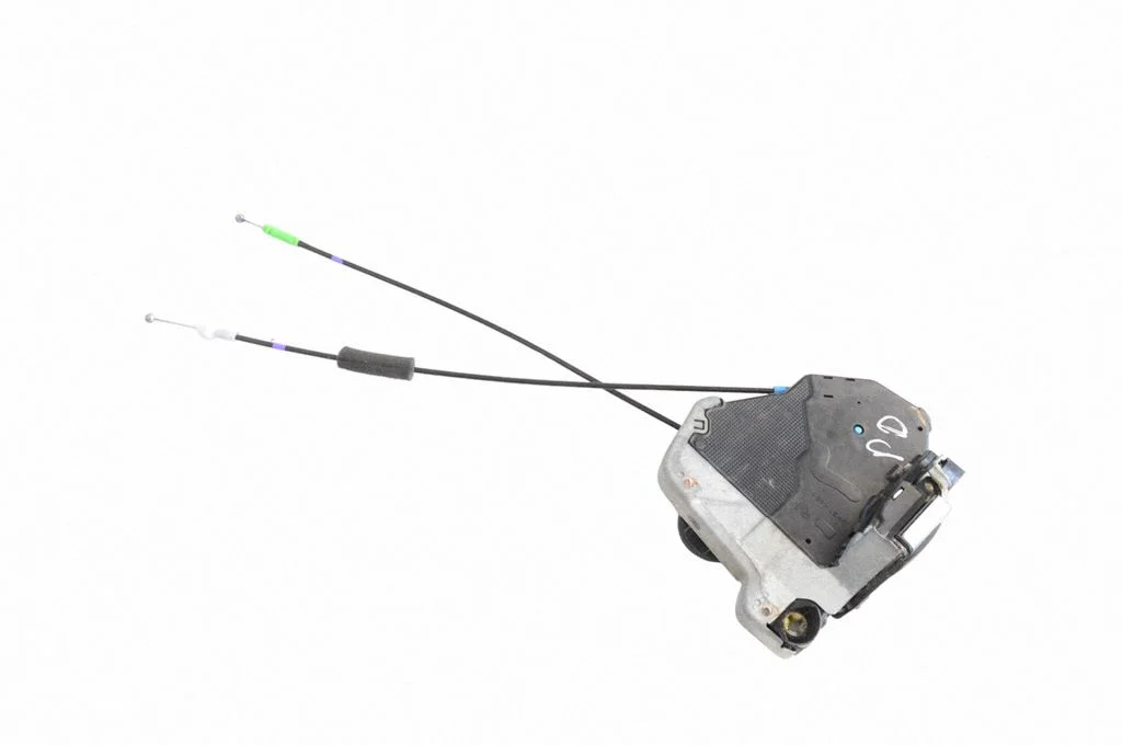 Esiukse lukk 8G2710