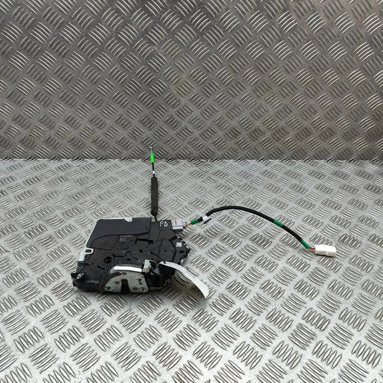 Front door lock 6903078130