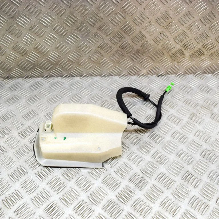 Front door lock 150067300A