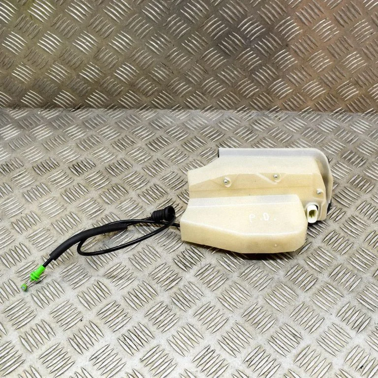 Front door lock 106896300L