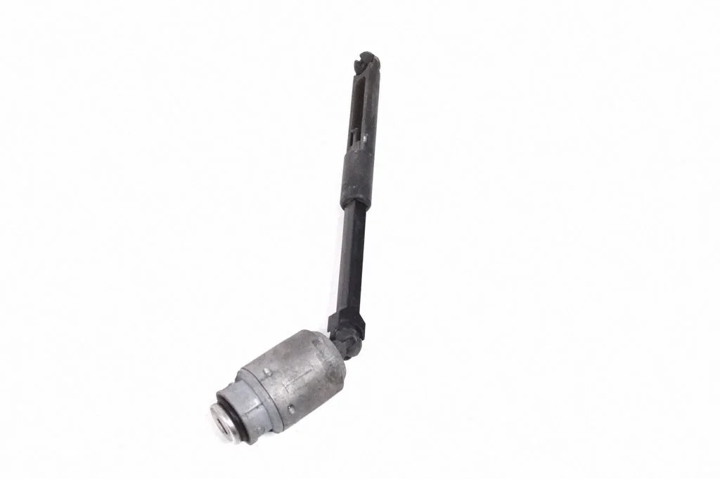 Front door lock – right