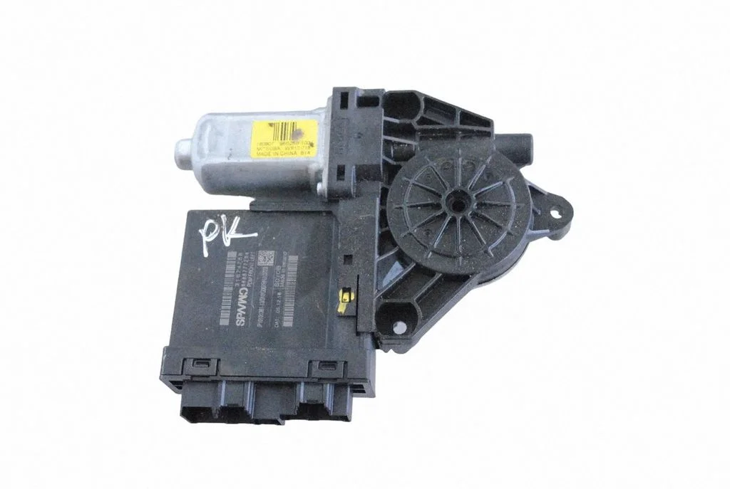 Priekšējā loga pacēlāja motoriņš 31674758