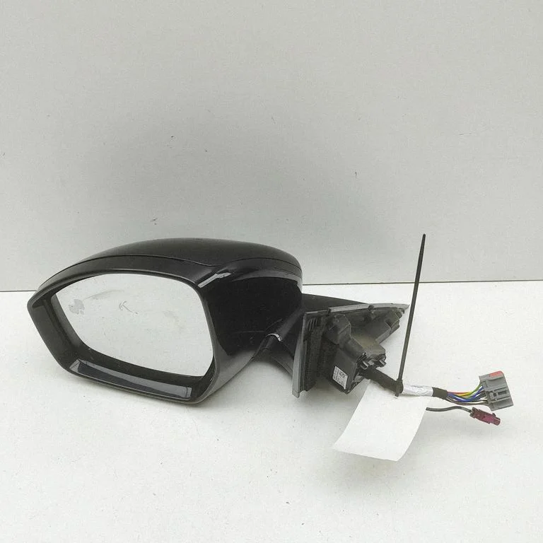 Front door electric wing mirror M8D217683GAC