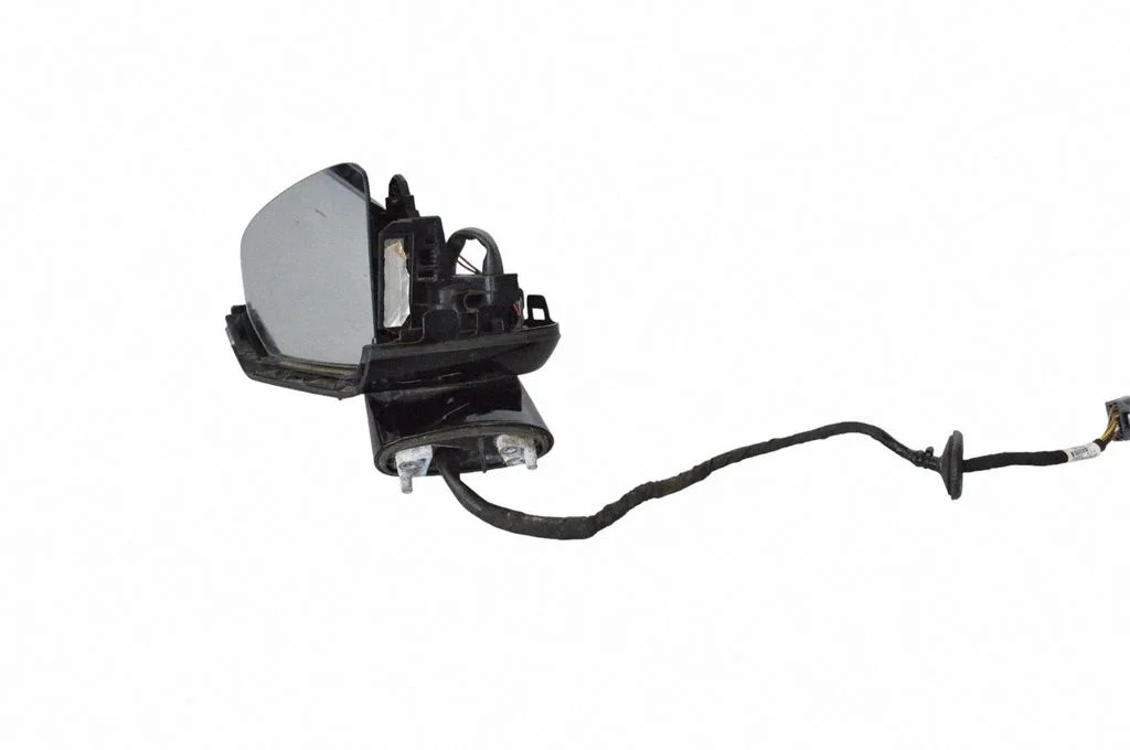 Front door electric wing mirror – left
