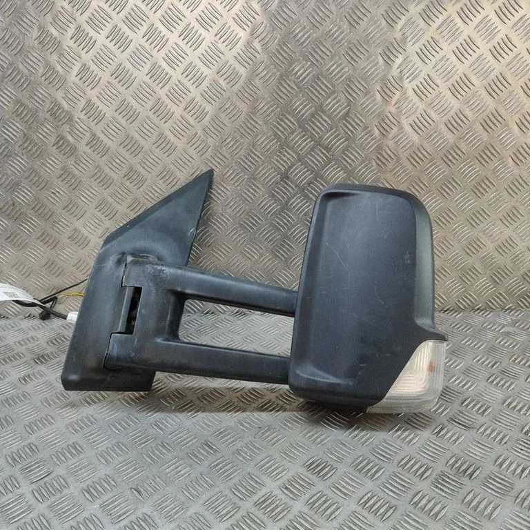 Lusterko elektryczne A9108101601