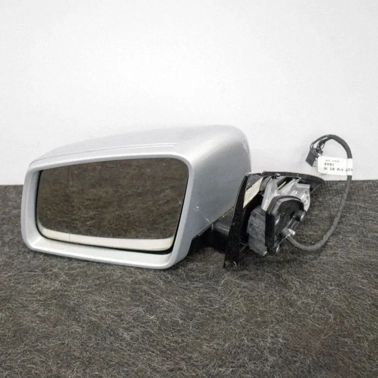 Front door electric wing mirror – Mercedes-Benz E-Class W212 (2009-2016)