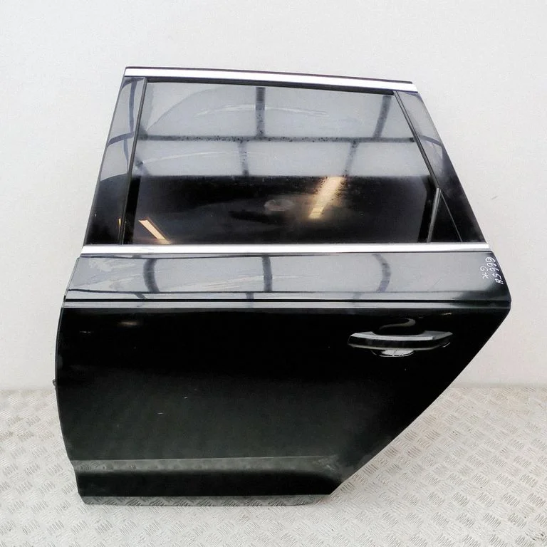 Drzwi tylne 8W0959595G