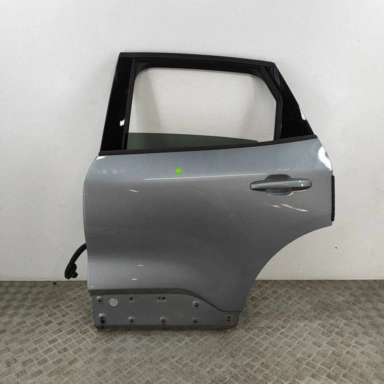 Aizmugurējās durvis PLV4BS24631AM