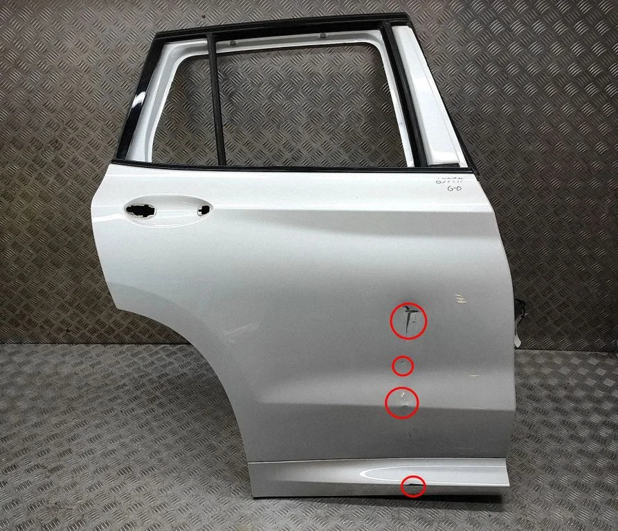 Aizmugurējās durvis – BMW iX3 G08 (2020-)