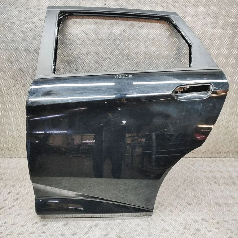 Rear door 1425027900