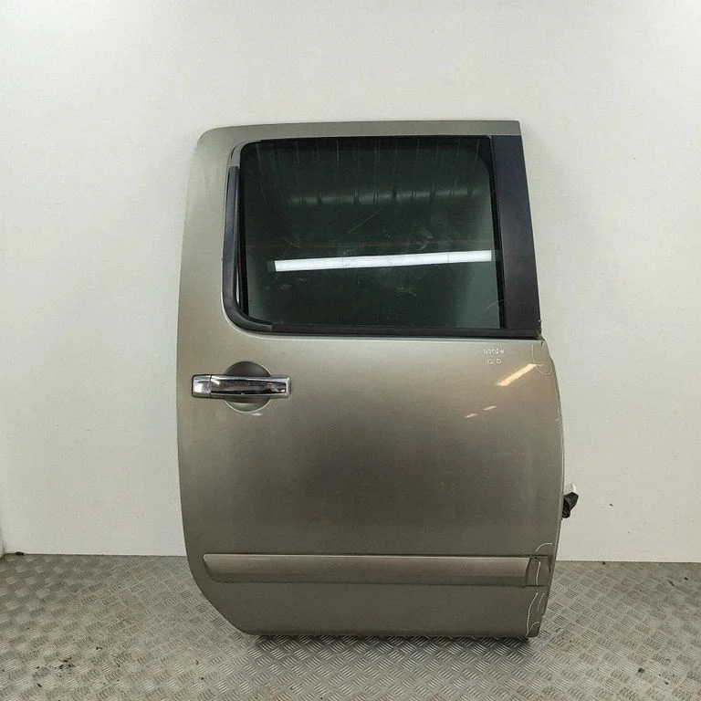 Drzwi tylne 821528S530