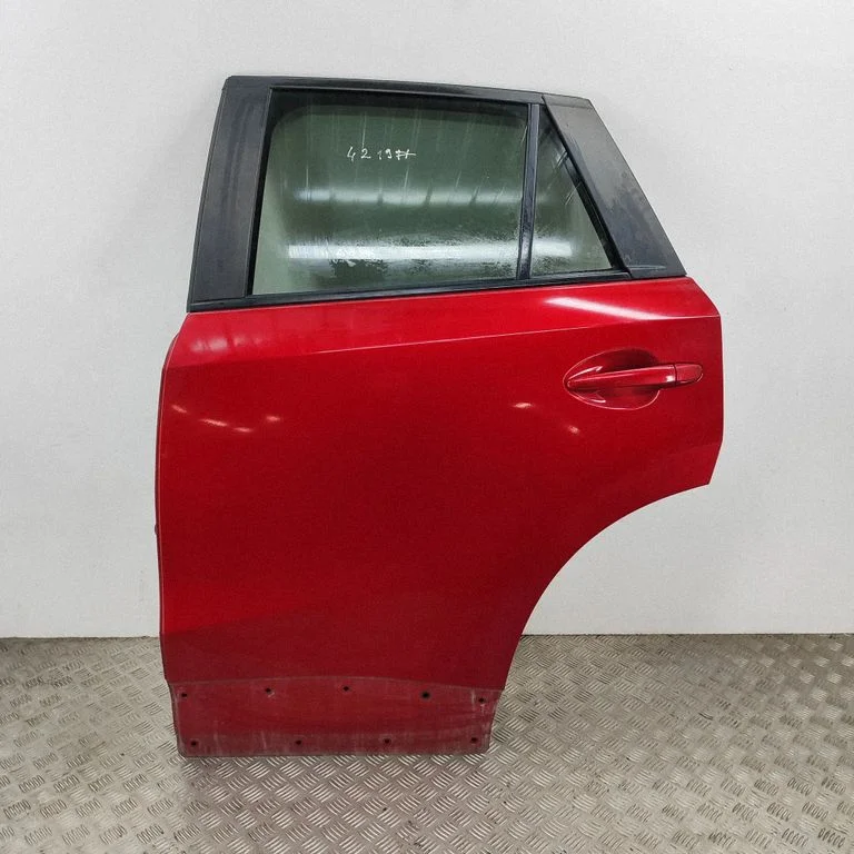 Aizmugurējās durvis KDY37302XC