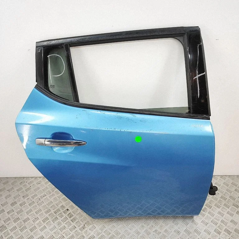 Aizmugurējās durvis H21005SLMB