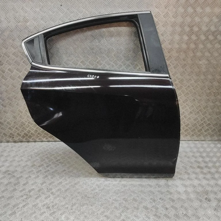 Aizmugurējās durvis 50509298