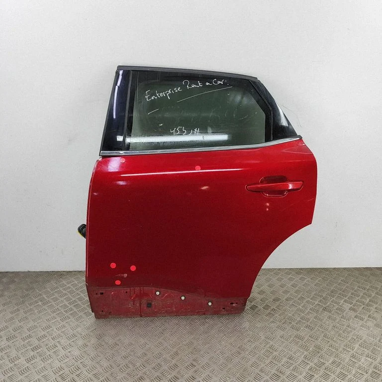 Aizmugurējās durvis 9834273080