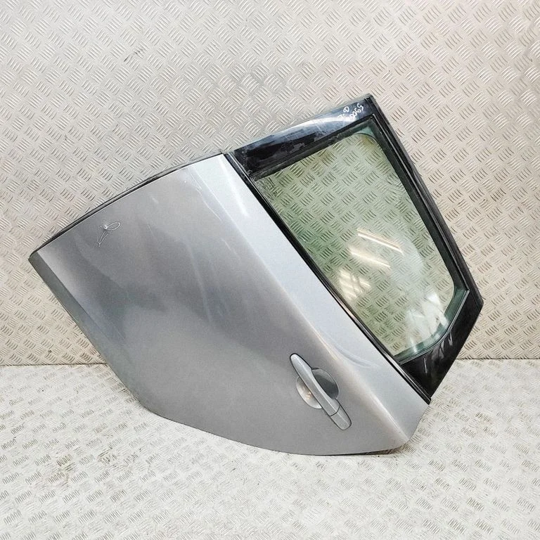 Drzwi tylne 32321999