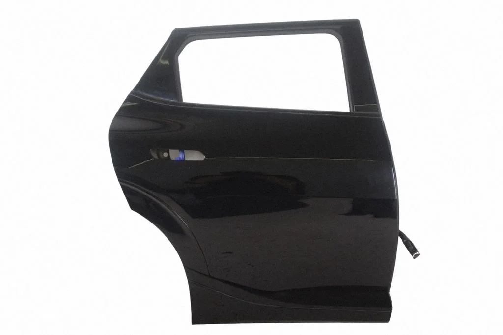 Rear door – rear right