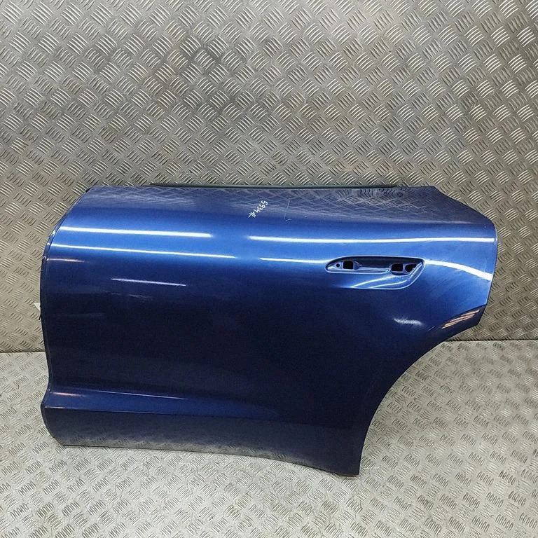 Rear door 9J1833193