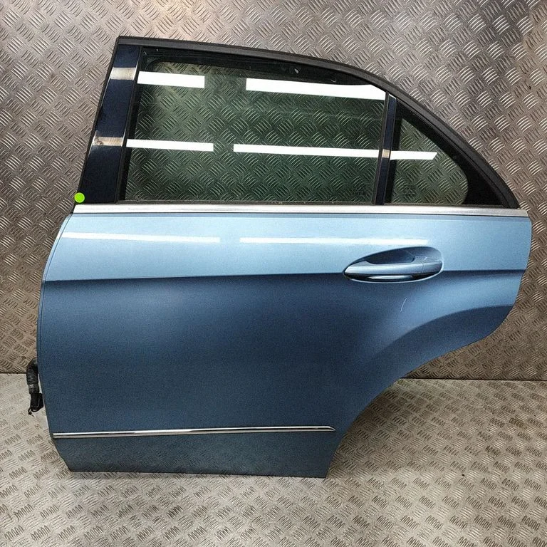 Rear door A2127320110