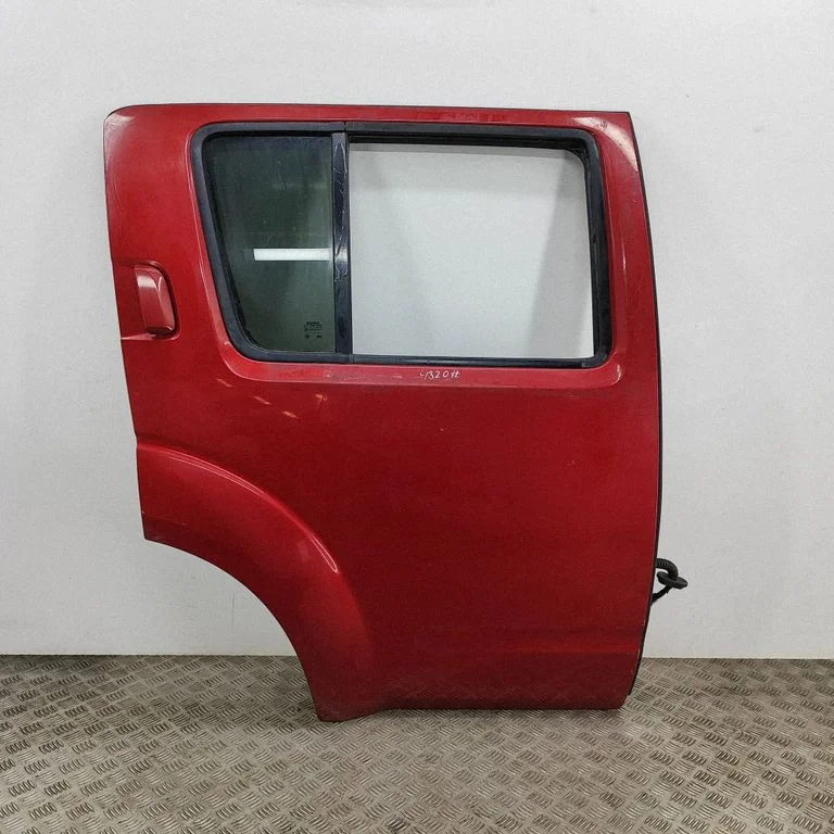 Tagauks 82100EB330 – Nissan Pathfinder R51 (2005-2012)