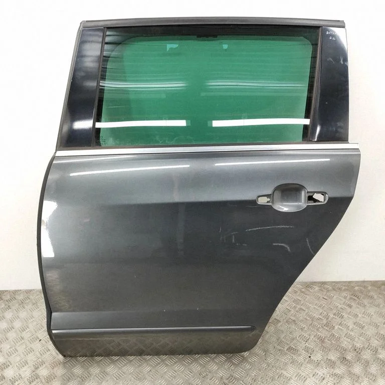 Rear door 9006S6