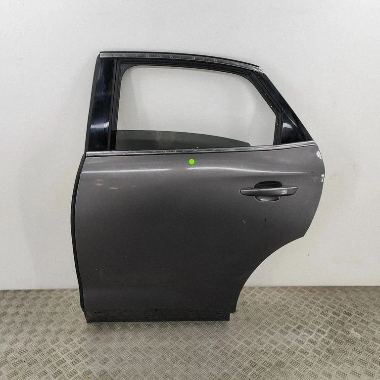 Rear door 9819326880