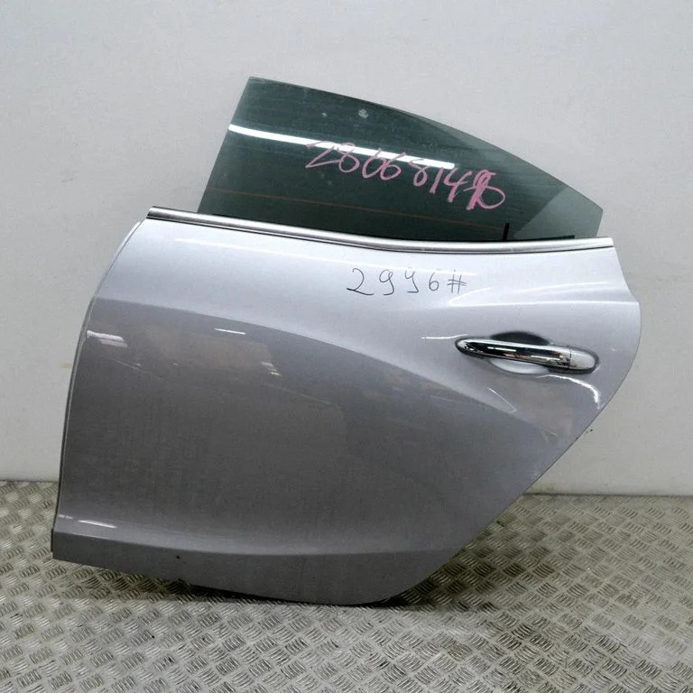 Rear door 673008062