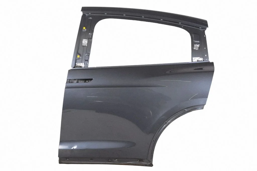 Rear door – left