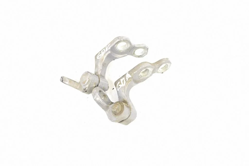 Rear door upper hinge – right