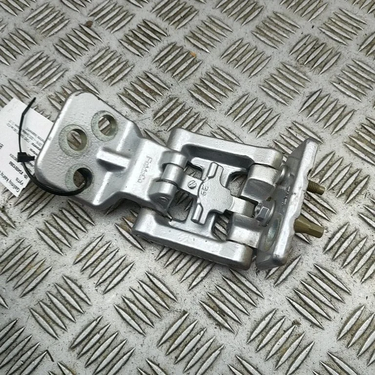 Aizmugurējā apakšējā eņģe KK41V42583BC