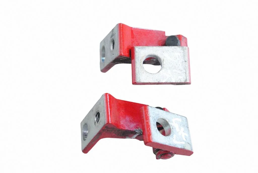 Aizmugurējā apakšējā eņģe 8K0831401P