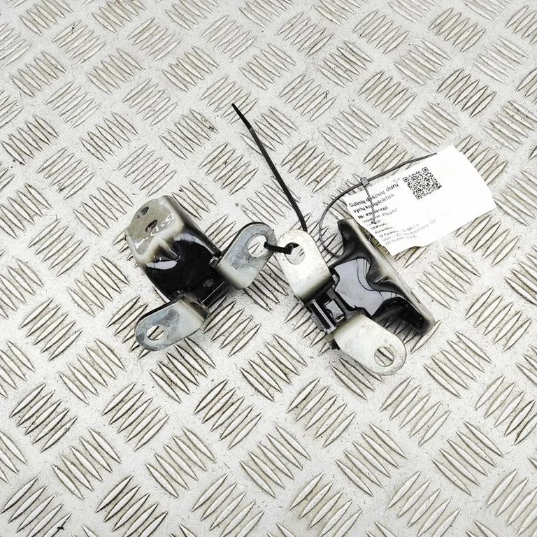 Rear door hinge set 793202E000