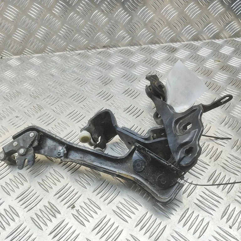 Komplet zawiasów drzwi tylnych BK21V25001AJ