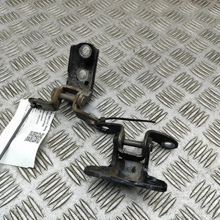 Rear door hinge set 6877052031