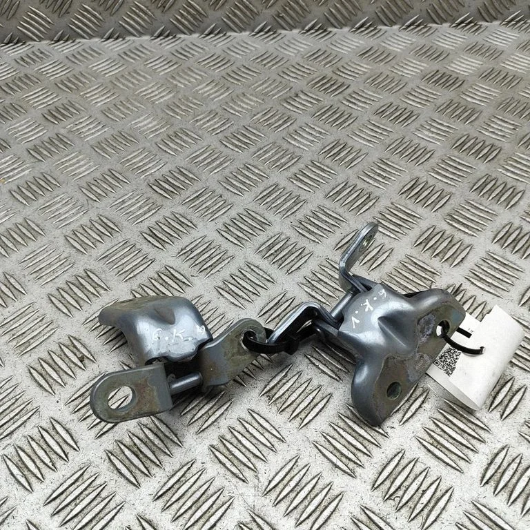 Rear door hinge set – KIA Sportage (2021-)