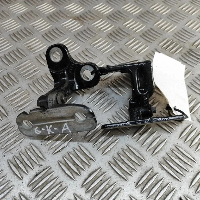Komplet zawiasów drzwi tylnych CPLA228A65AE
