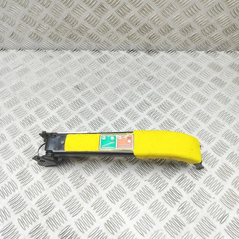 Ogranicznik drzwi tylnych BK21V44100AF