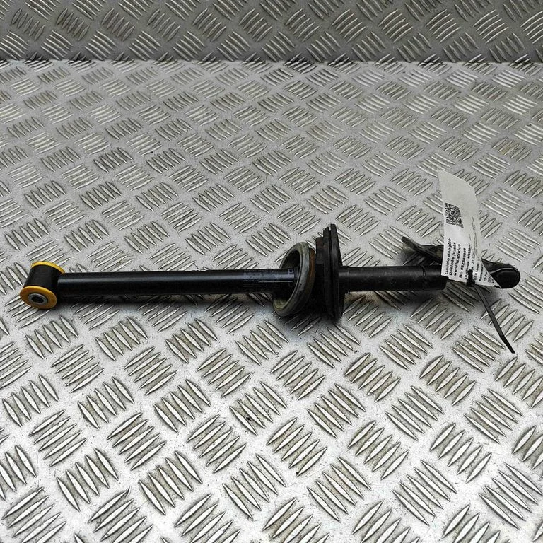 Rear door check strap stopper – Mercedes-Benz S-Class W221 (2005-2013)