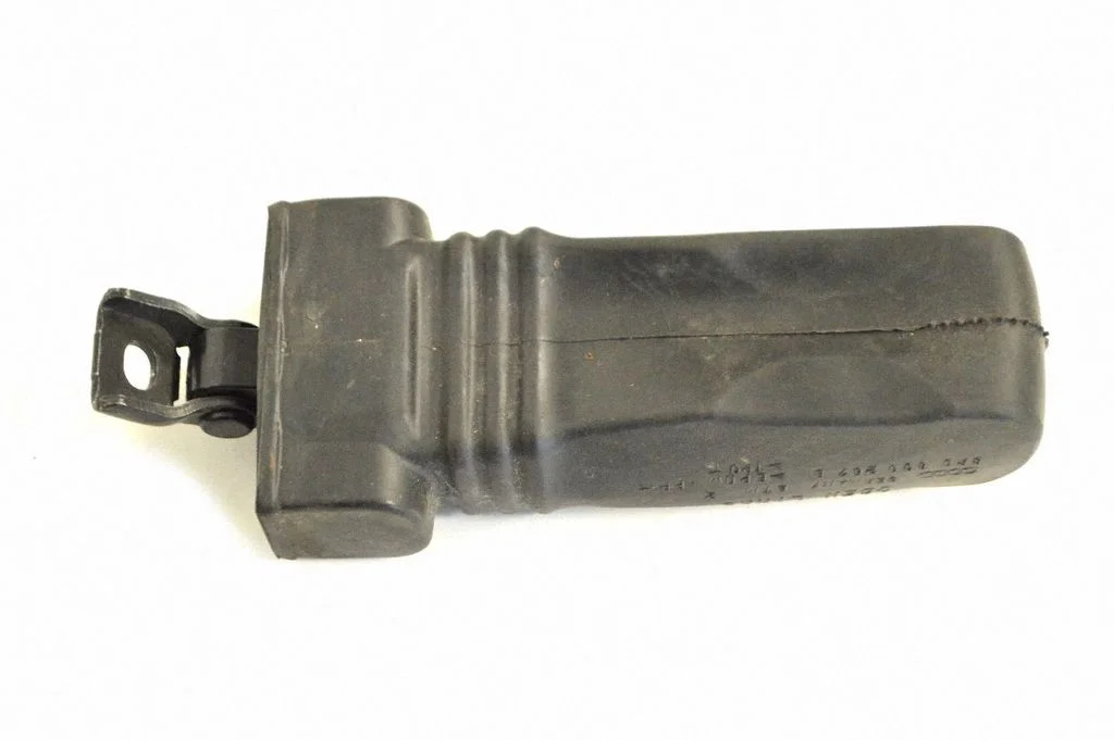 Rear door check strap stopper – Audi Q5 SQ5 8R (2008-2017)