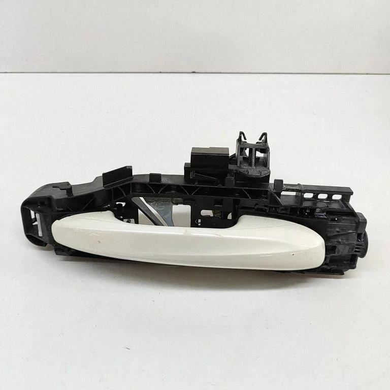 Rear door exterior handle A0997601659