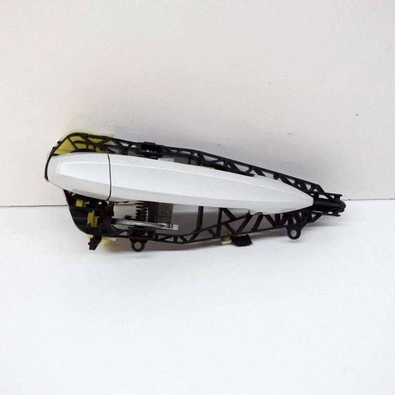 Rear door exterior handle 7384808
