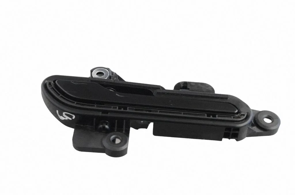 Rear door exterior handle – Tesla Model Y (2020-)