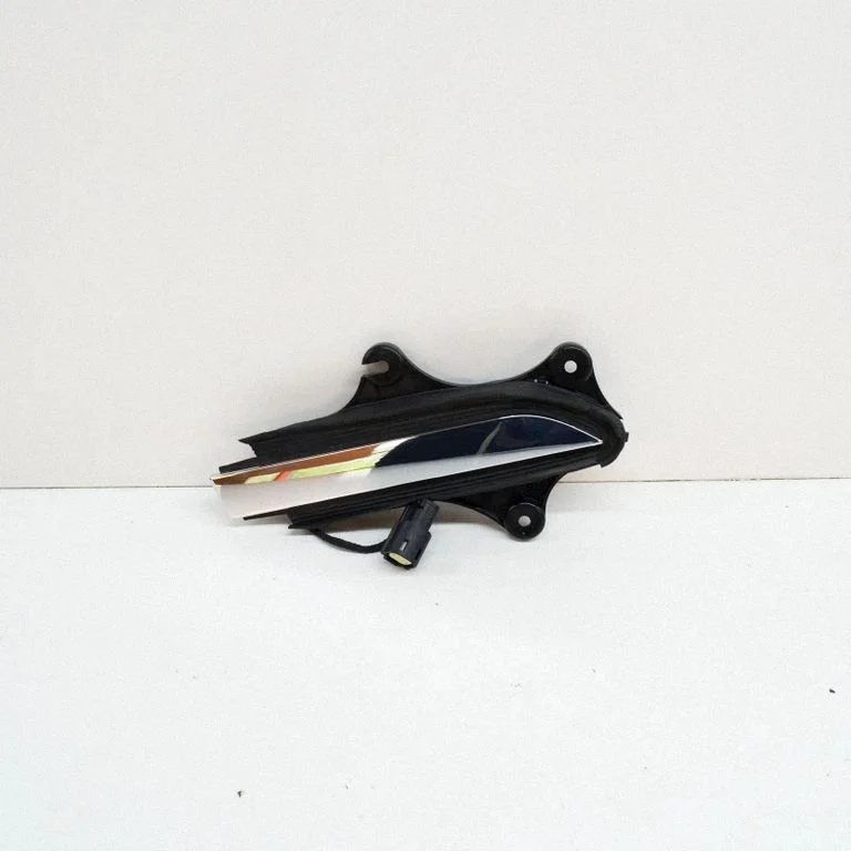 Rear door exterior handle 104515800D