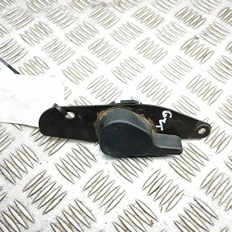 Rear door interior handle 8200778366