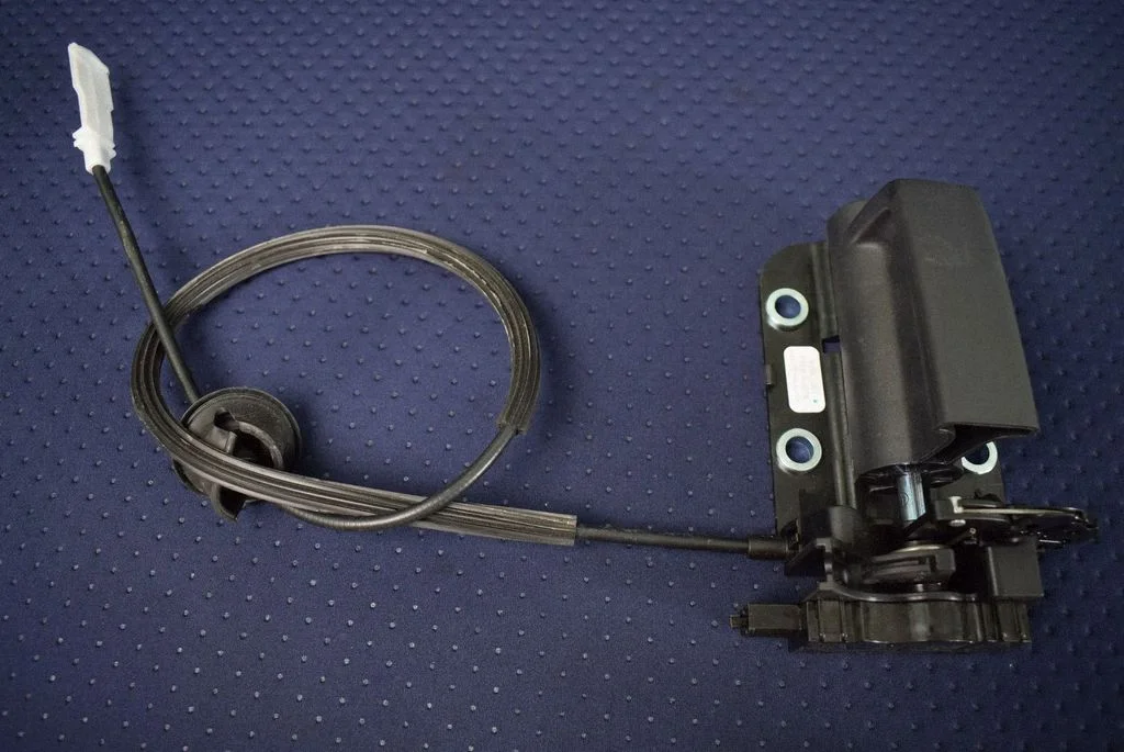 Tagaukse sisemine käepide – Volkswagen Sharan (2011-)