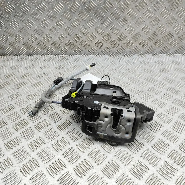 Rear door lock – Mercedes-Benz GLA-Class H247 (2020-)