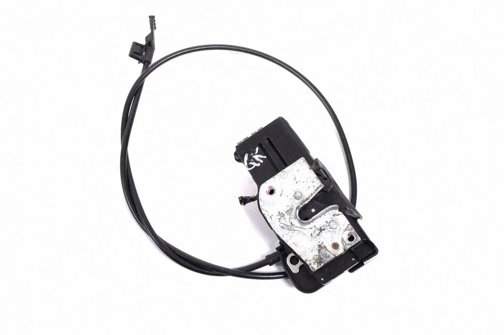 Rear door lock – Tesla Model S (2012-)