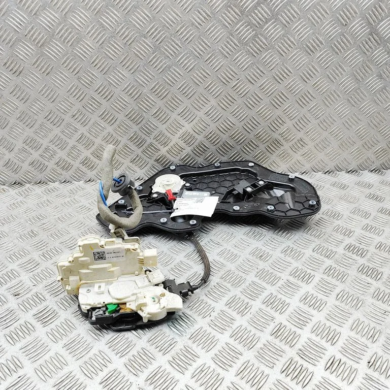 Rear door lock 4H0839916A