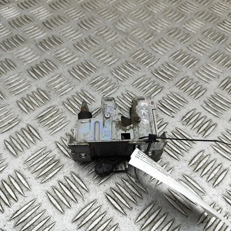 Rear door lock BK31V431A03H